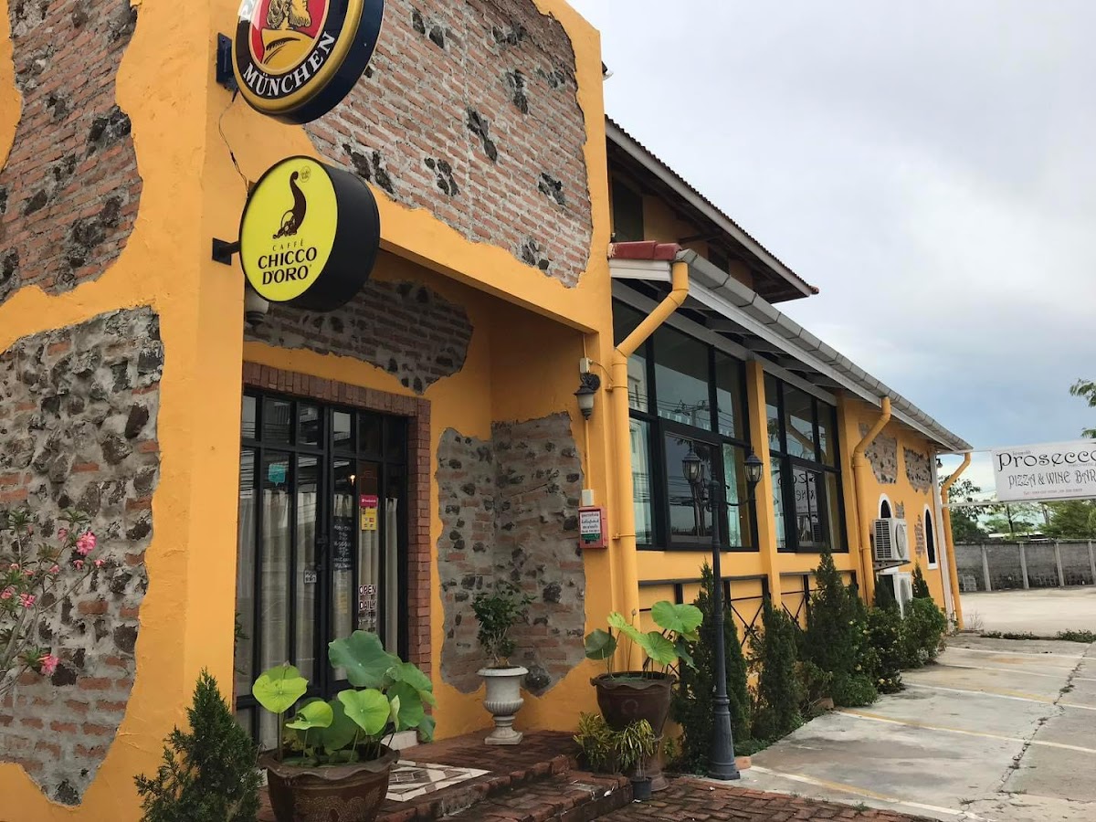 Prosecco Restaurant & Wine Bar